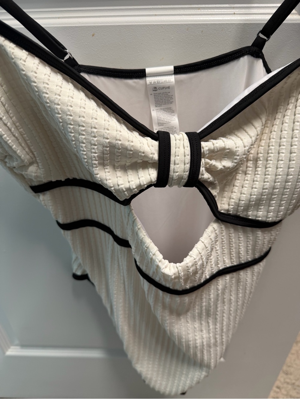 Cupshe Cream Ribbed One-Piece Swimsuit with Black Trim